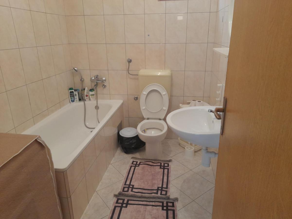 מוסטר Apartman Avdic מראה חיצוני תמונה